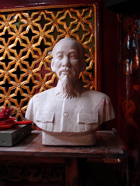 side altar with uncle Ho