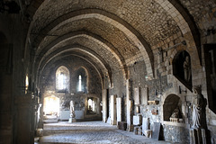 Salle basse de l'abbaye de Graville