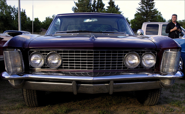 1963 Buick Riviera 00 20130808