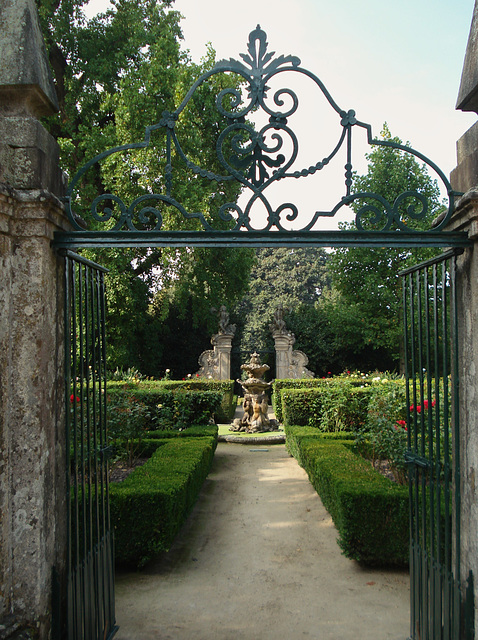 Palacio dos Biscaínhos, garden