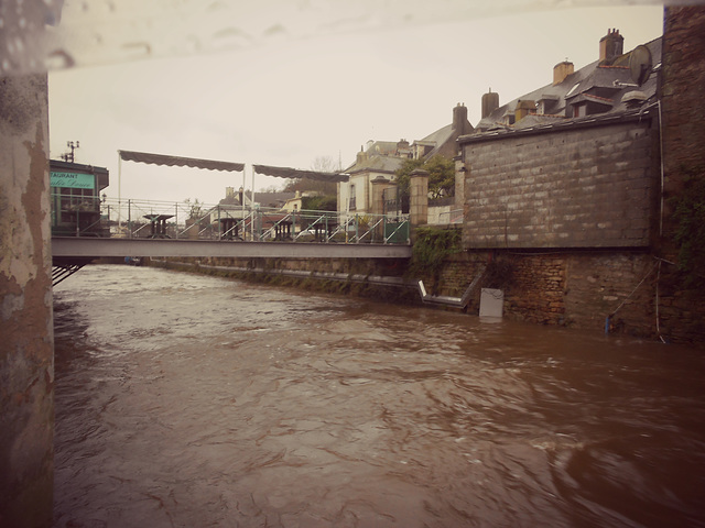 quand la ville de QUIMPERLé deborde