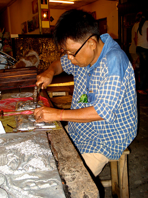 Silversmith, Wualai Road night market