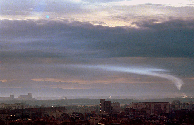 Panache de pollution par temps d'inversion thermique