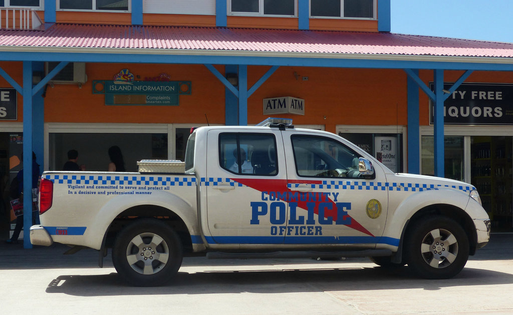 St. Maarten Police Navara - 30 January 2014