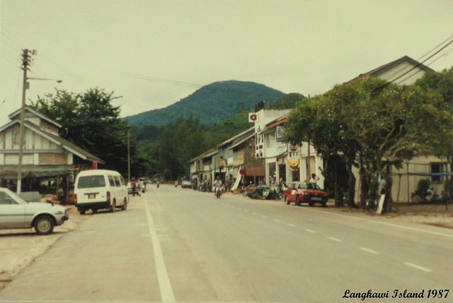40 Kuah Main Street