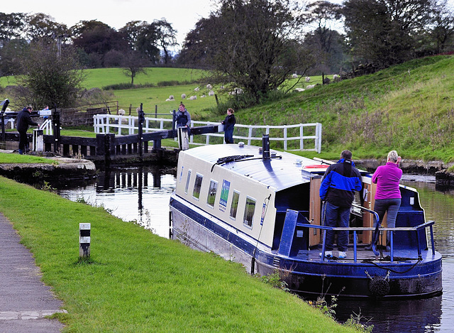 Approaching the locks, Leeds-Liverpool canal.HFF