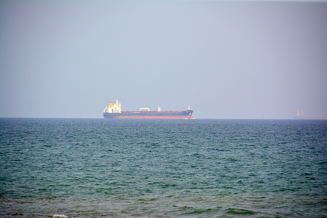 Fujairah 2013 – Ship sailing from the Strait of Hormuz