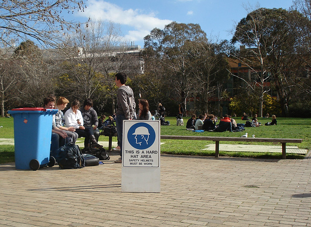 Uni Melbourne South Lawn without Hard Hats