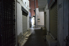 Oman 2013 – Oman 2013 – Quiet street in the souk