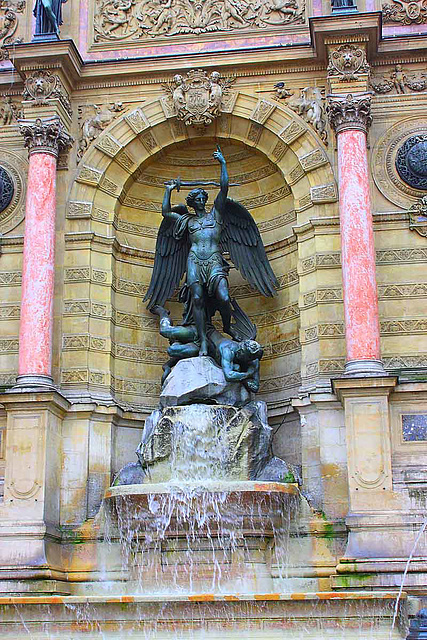 Fontaine Saint-Michel