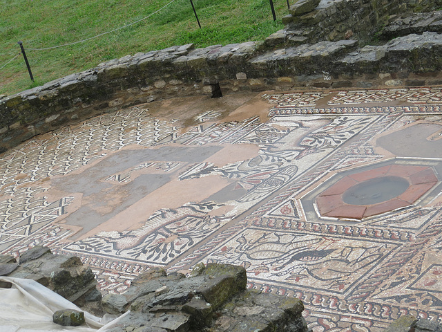 Décor mosaïqué de la salle à abside, 2