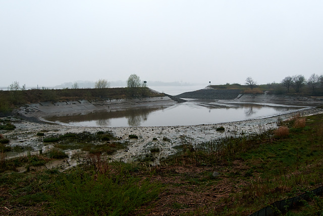 wasserbecken-1180513-co-06-04-14