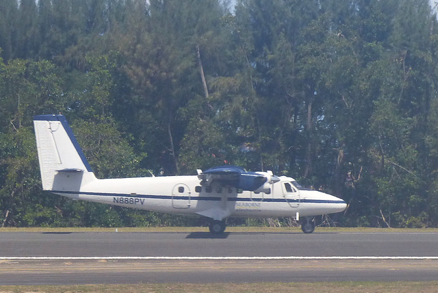 N888PV arriving at SJU - 15 March 2014