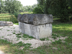 Szöny/Brigetio : sarcophage romain.