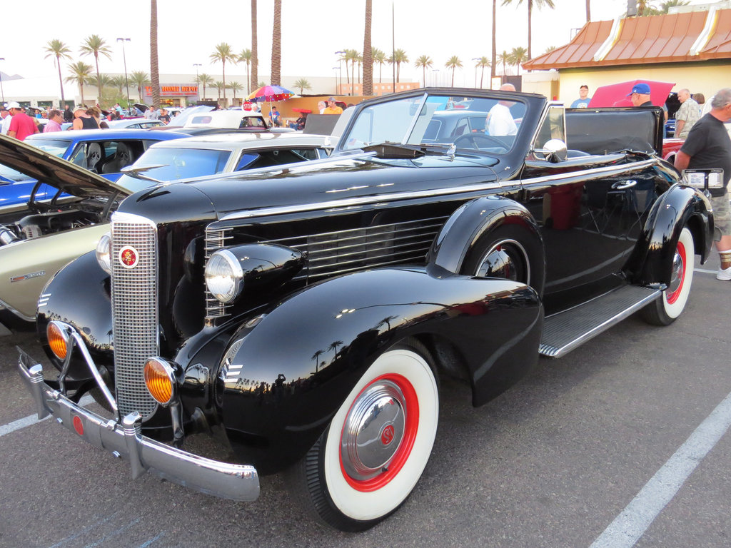 1937 LaSalle Model 5067 Convertible Coupe