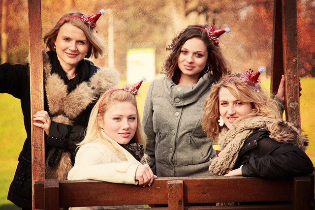 Sisters in Christmas Mood