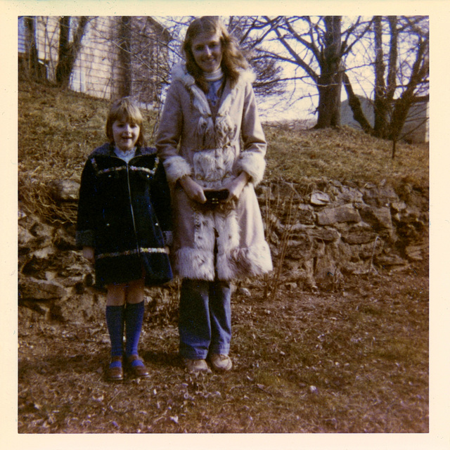 Sisters, 1972
