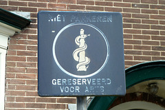 Doctor's sign