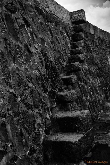 lyme regis - granny's teeth