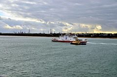 Isle of Wight ferry Red Funnel Red Osprey and Svitzer Sarah