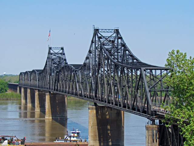 Bridge over the  Mississippi