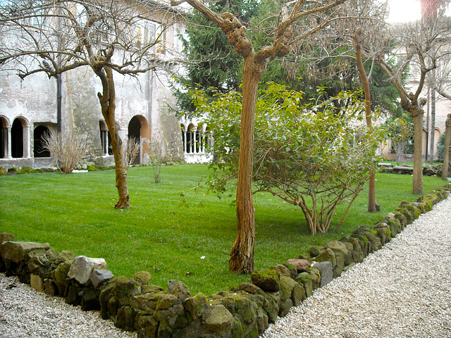 Chiostro di San Cosimato (Roma)