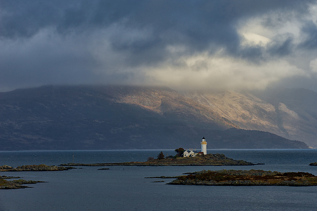 Eilean Sionnach Lighthouse