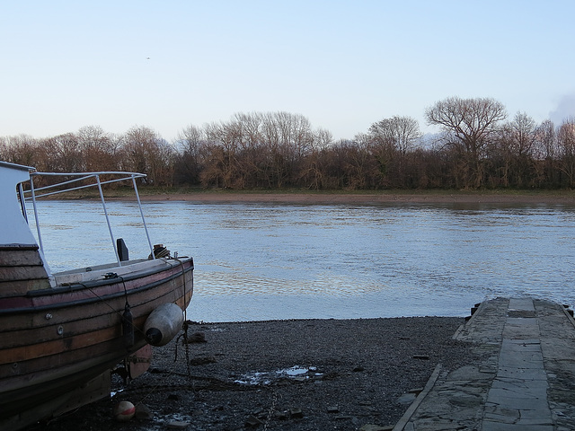 chiswick reach, london