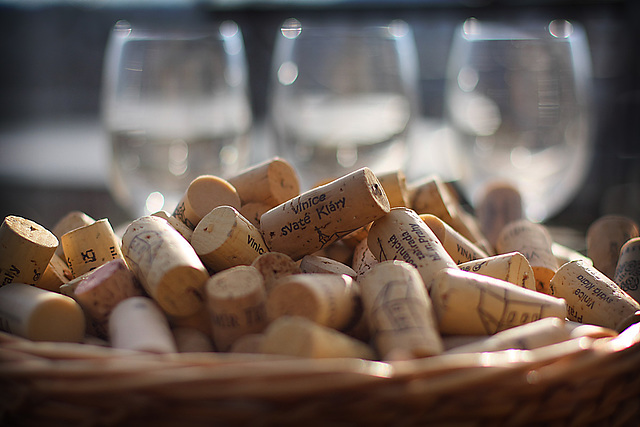 Corks_1