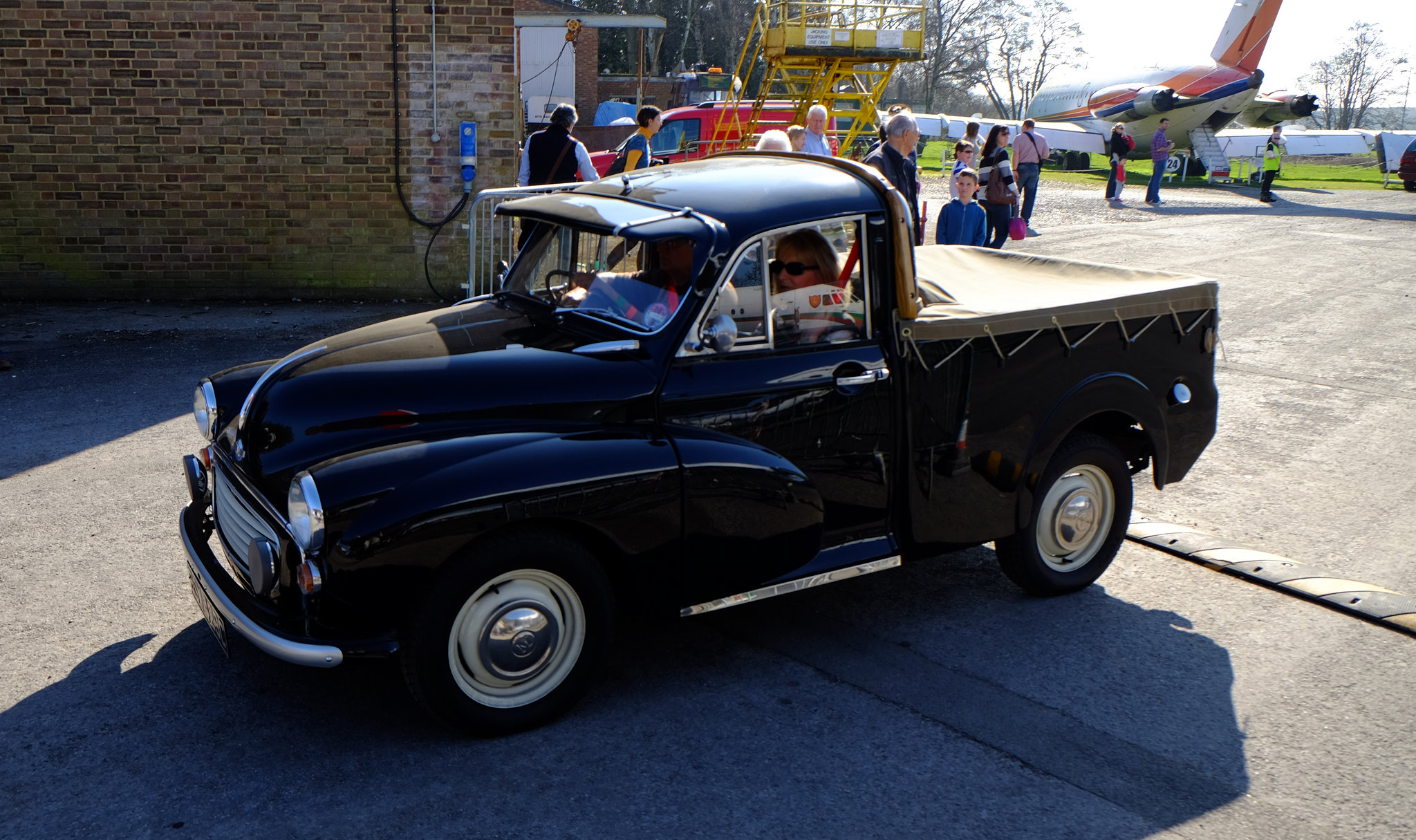 Brooklands Fuji X-T1 Morris Minor pickup 1