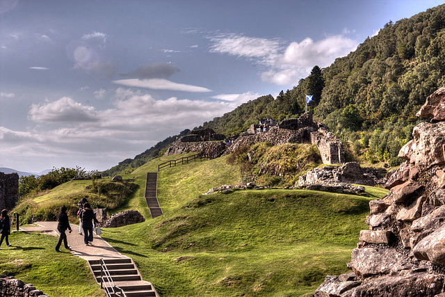 Urquhart Castle 10