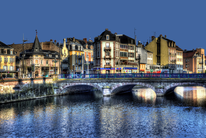 BELFORT: Le pont Carnot, la Savoureuse 01.