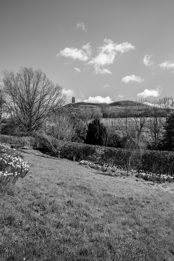 Chalice Wells - Blick zum Tor - 20140322DSC2764 20140322 LR