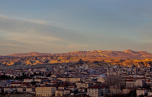 20140305 0520VRAw [TR] Kappadokien, Ürgüp, Morgensonne-