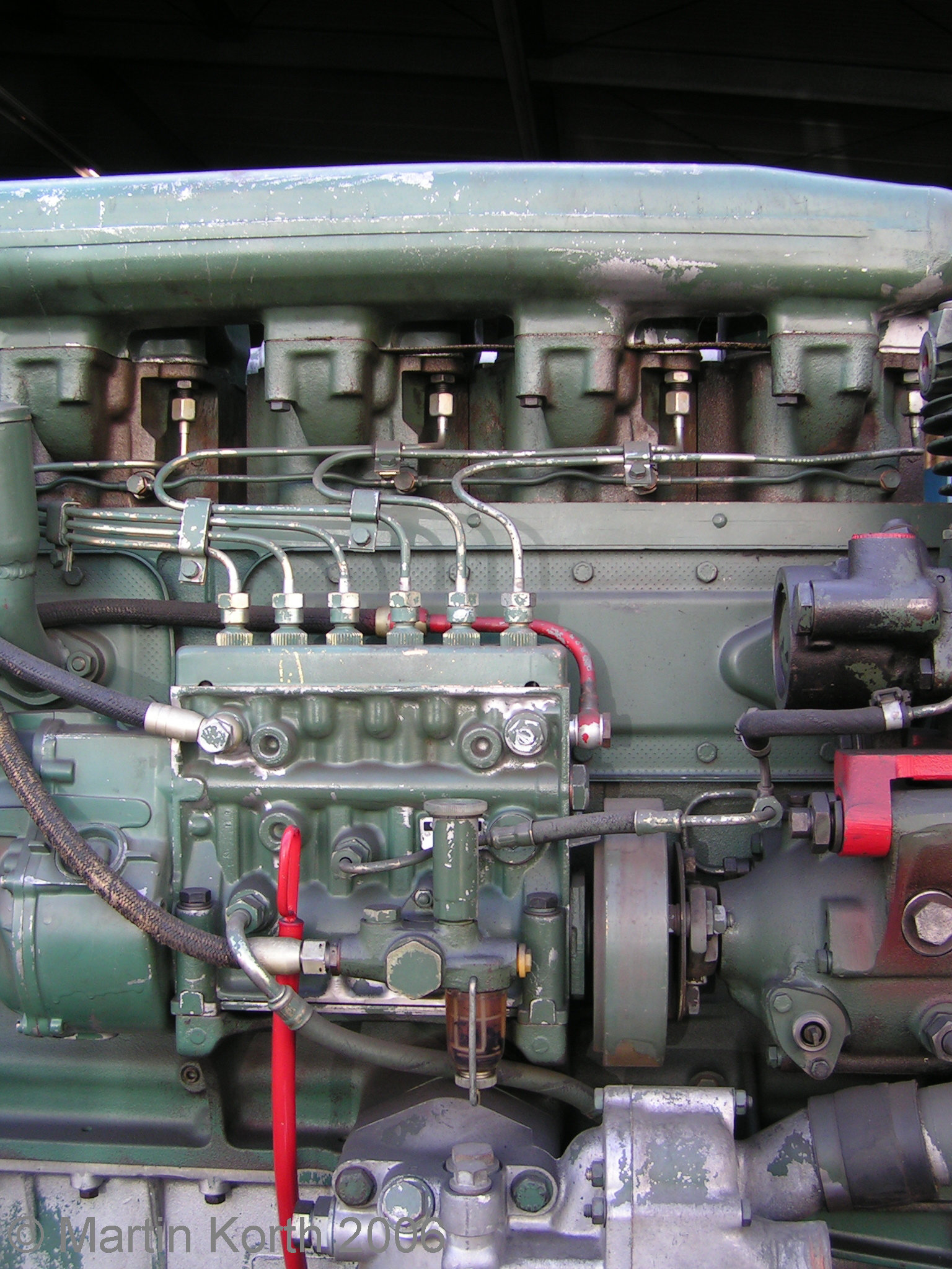om355 004
