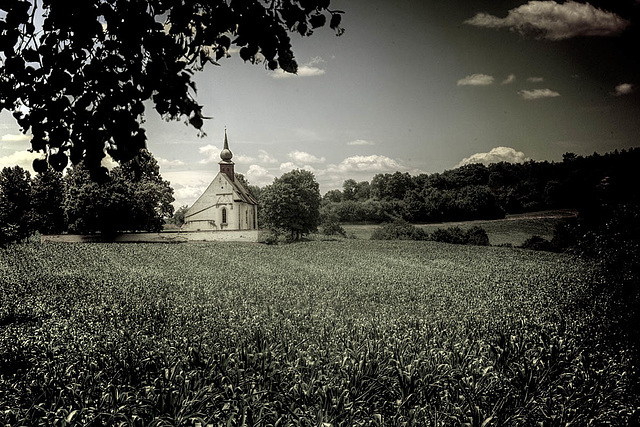 Mother Of God's Chapel near the state castle of Veveří, Brno - Water reservoir