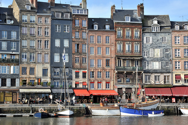 Les quais du Vieux-Bassin d'Honfleur - Calvados