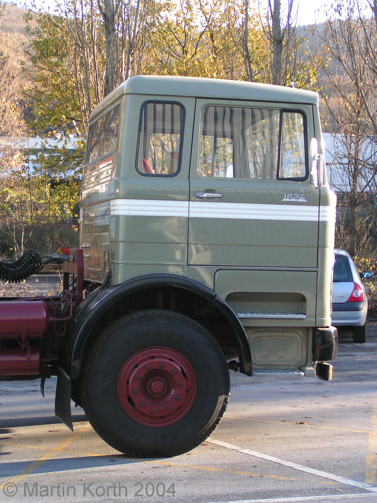 Mercedes LPS 1624 001