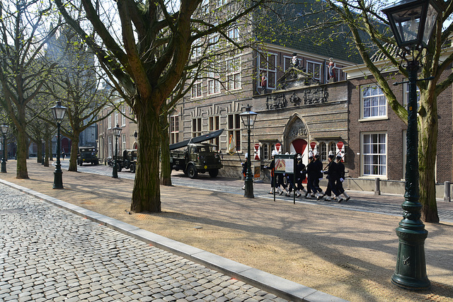 Military History Day 2014 – Marching