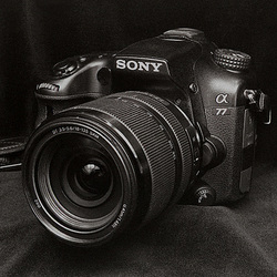Sony Alpha SLT-a77V DSLR
