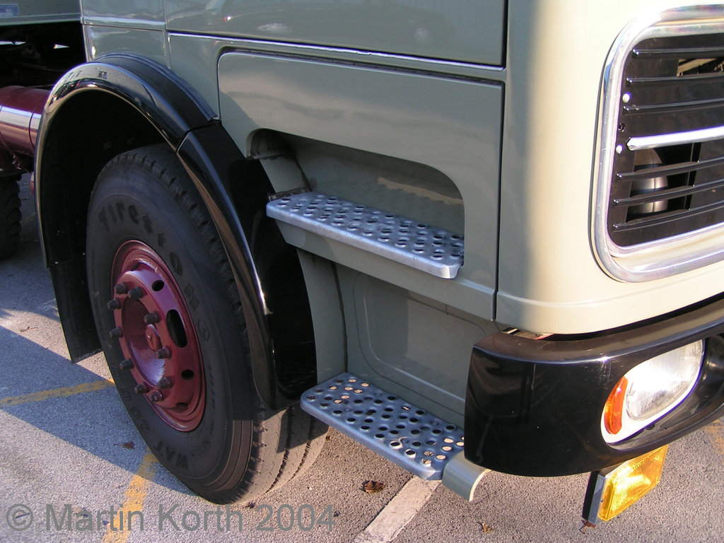 Mercedes LPS 1624 053