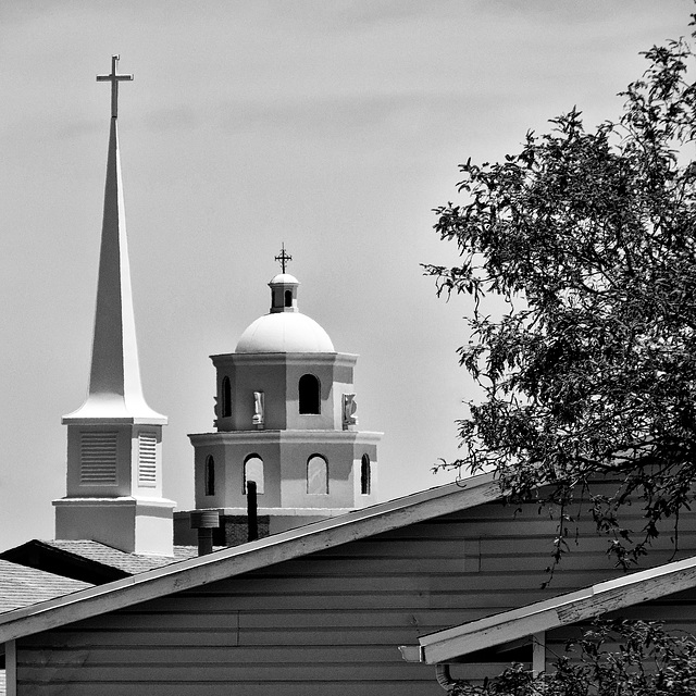 Sierra Vista Baptist Church & St Andrew Apostle Church
