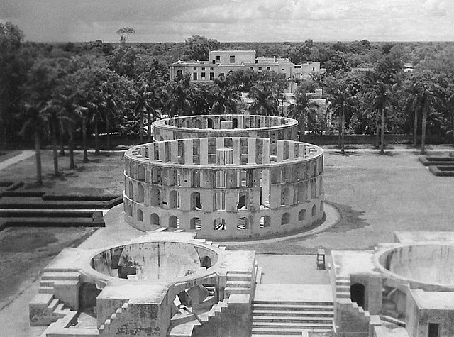 Jantar Mantar Observatory - India c1945