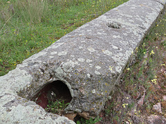 Aqueduc de Scupi : aération pour laisser couler l'eau.