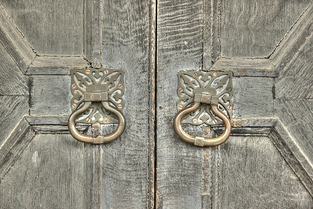 Front Door Handles, Hardwick Hall