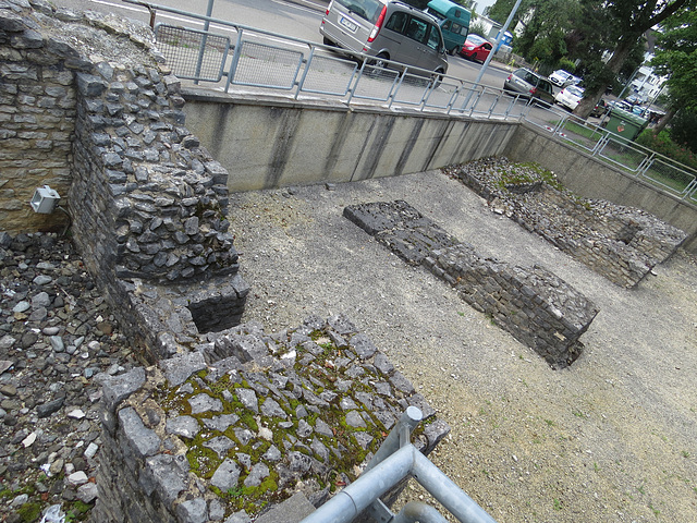 Aalen : porte ouest du camp.