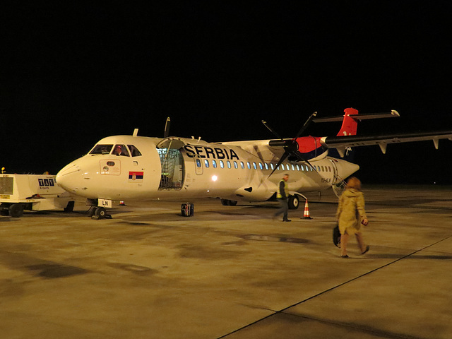 Un avion pour Belgrade.