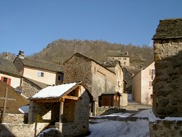 LOZERE Village et fermes (5)