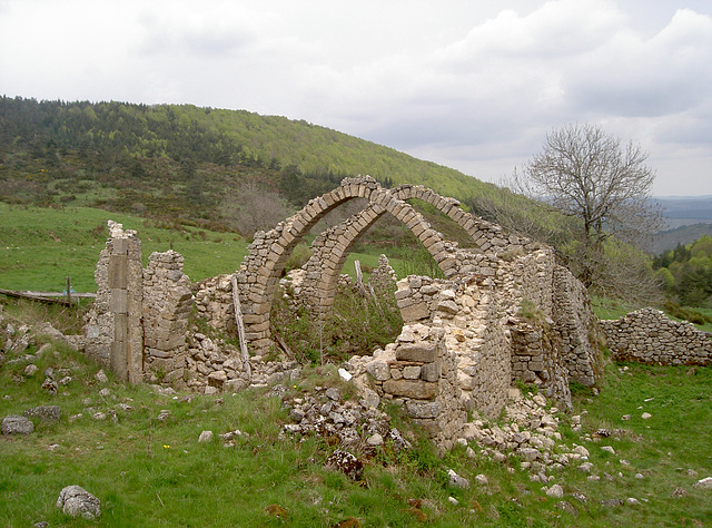 LOZERE Village et fermes (8)