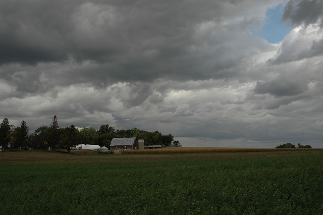 The front moves in, 27SEP09